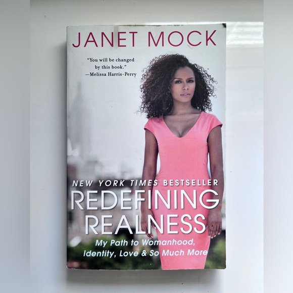 Janet Mock Redefining Realness Paperback Biography Autobiography Preloved - Picture 2 of 7